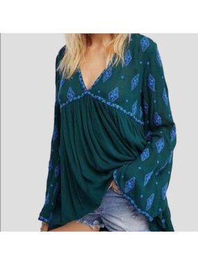 Free People Diamond Embroidered Tunic Top Gauzy Sheer size Small Mermaid Forest
